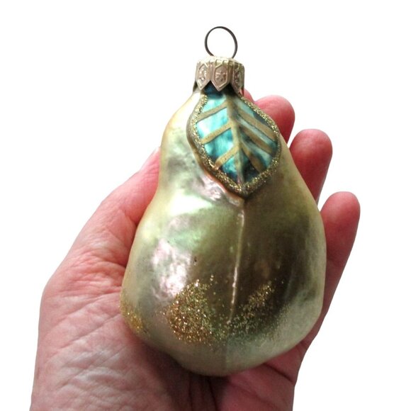 Vintage Pear-Shaped Poland Glass Christmas Ornament Bauble - Picture 6 of 6